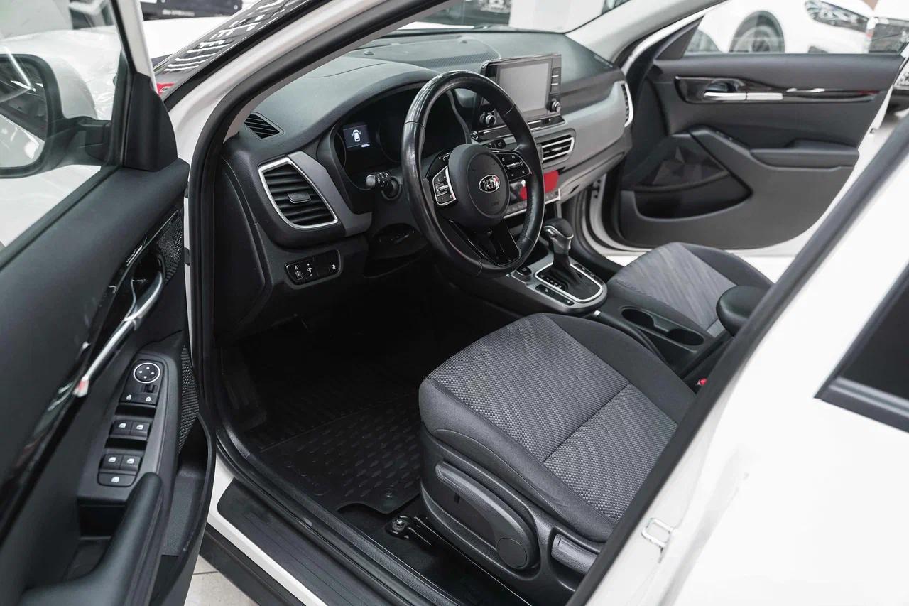 Kia Seltos 2021, белый, ДЦ Орехово