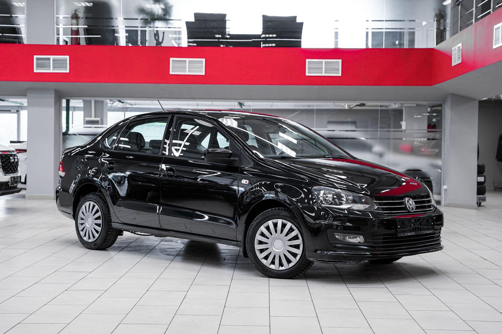 Volkswagen Polo 2017, черный, ДЦ Орехово