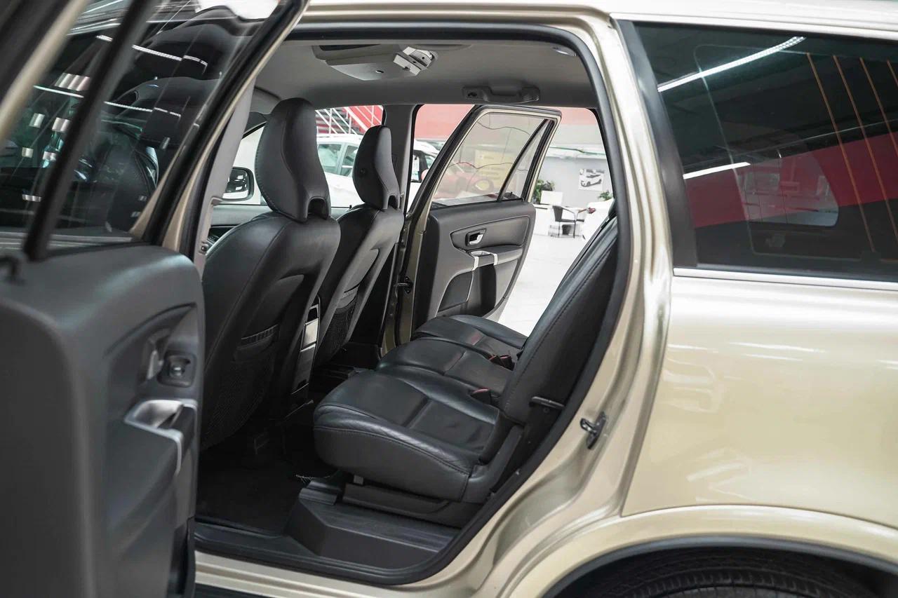 Volvo XC90 2009, золотой, ДЦ Орехово