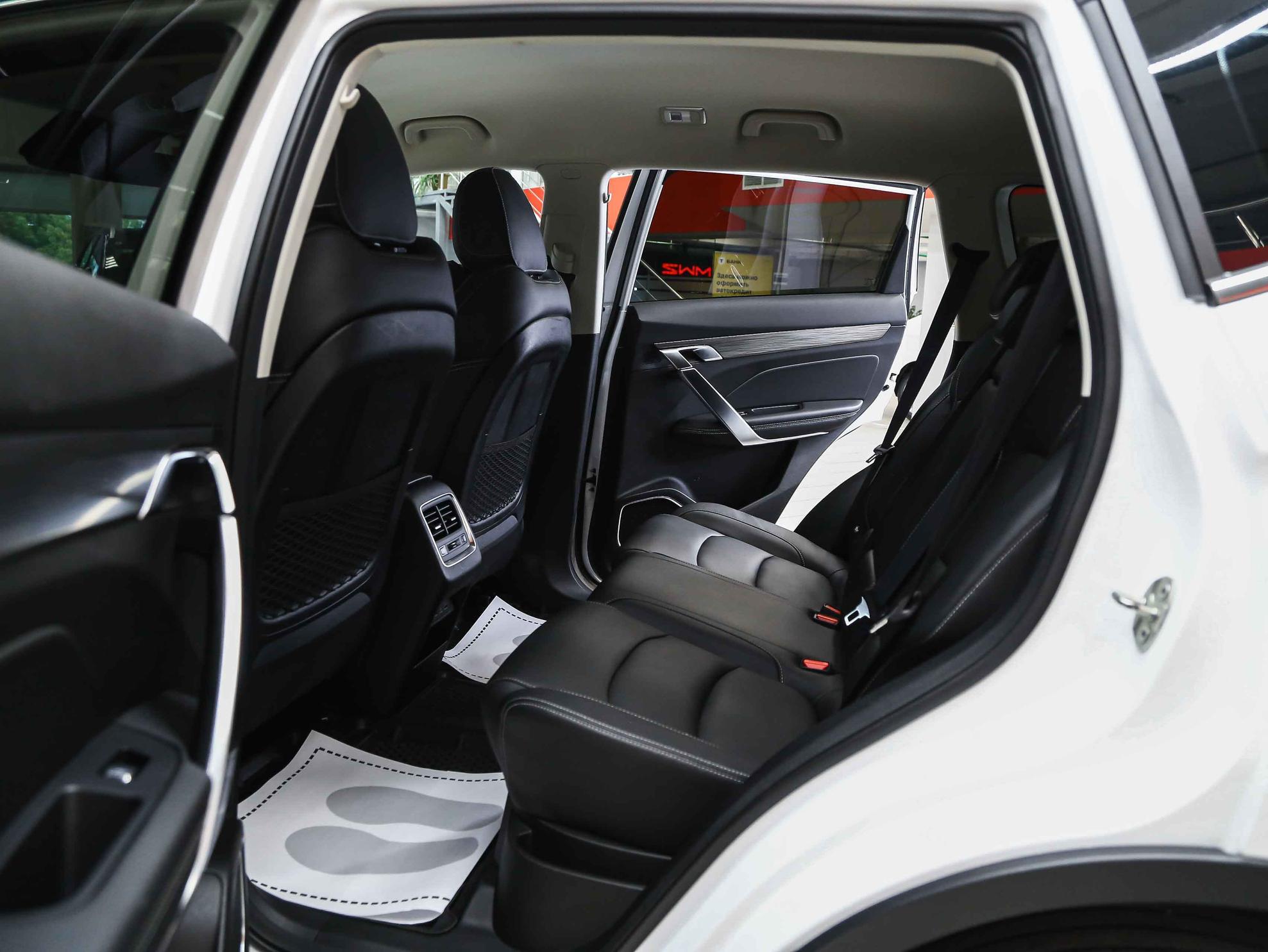 Geely Atlas Pro 2022, белый, ДЦ Орехово