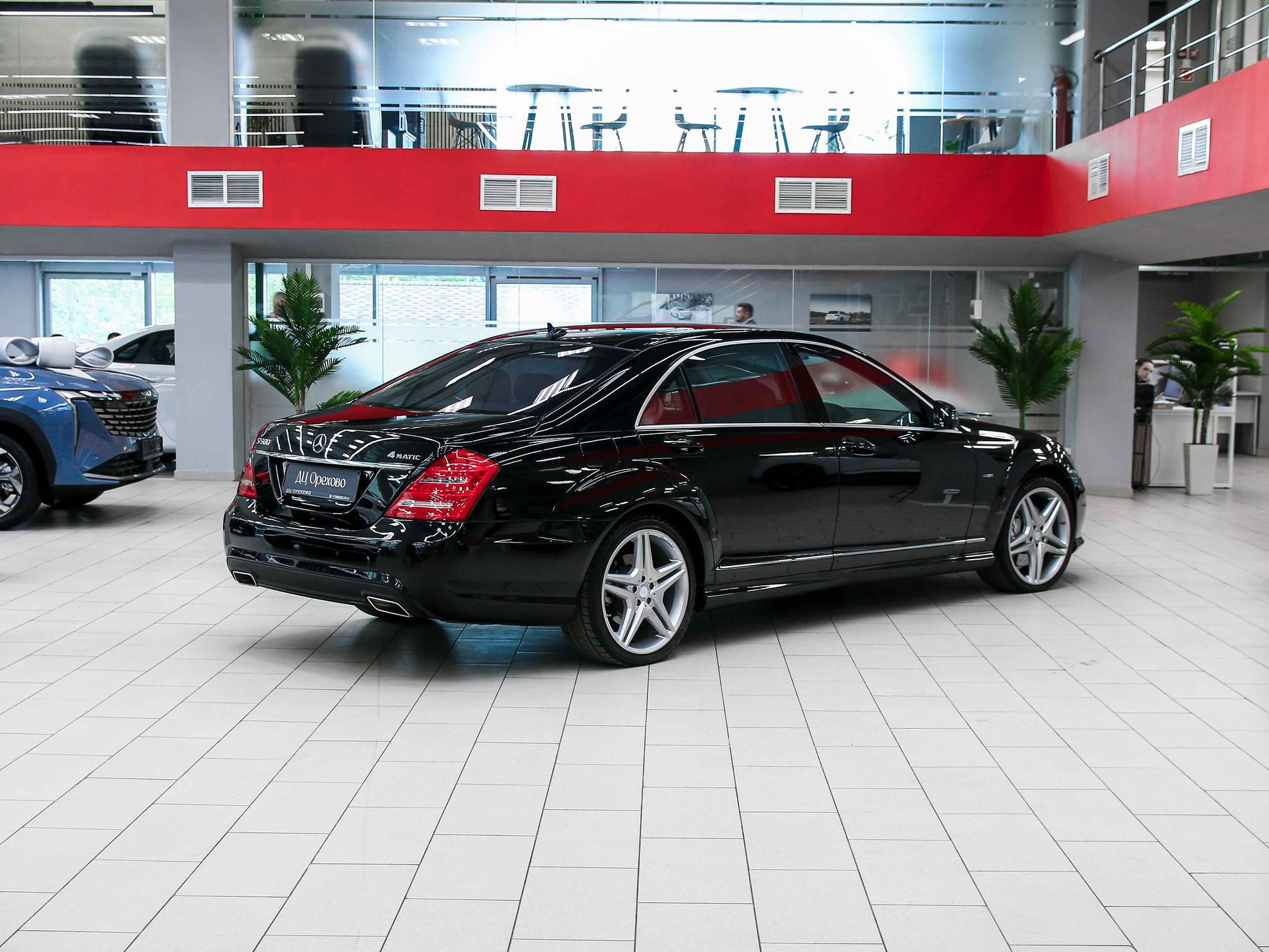 Mercedes-Benz S-Класс 2011, черный, ДЦ Орехово