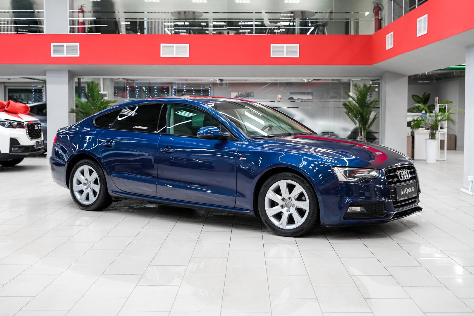 Audi A5 2013, синий, ДЦ Орехово