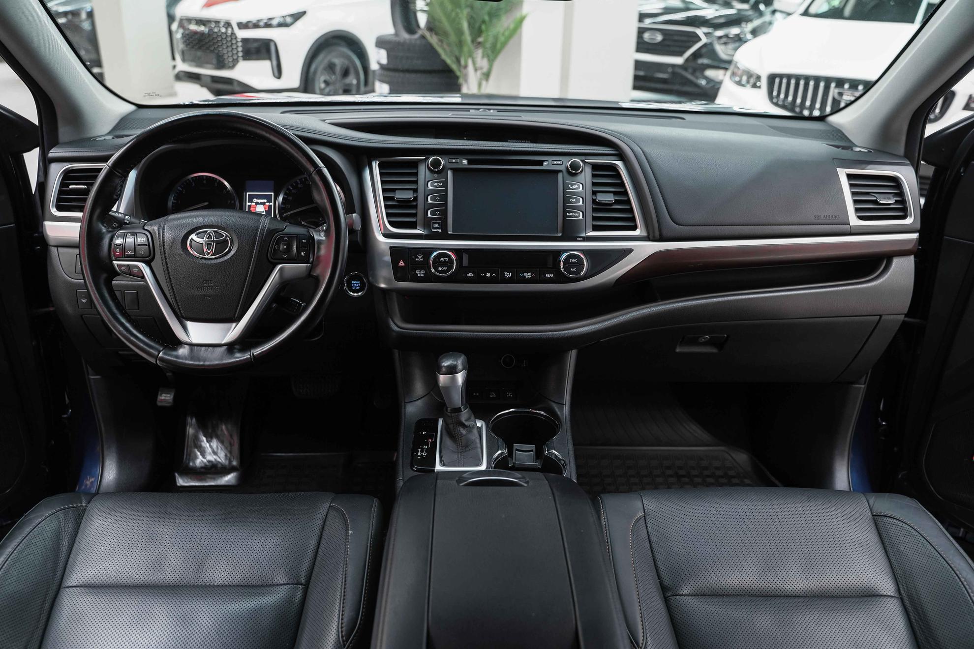 Toyota Highlander 2014, синий, ДЦ Орехово