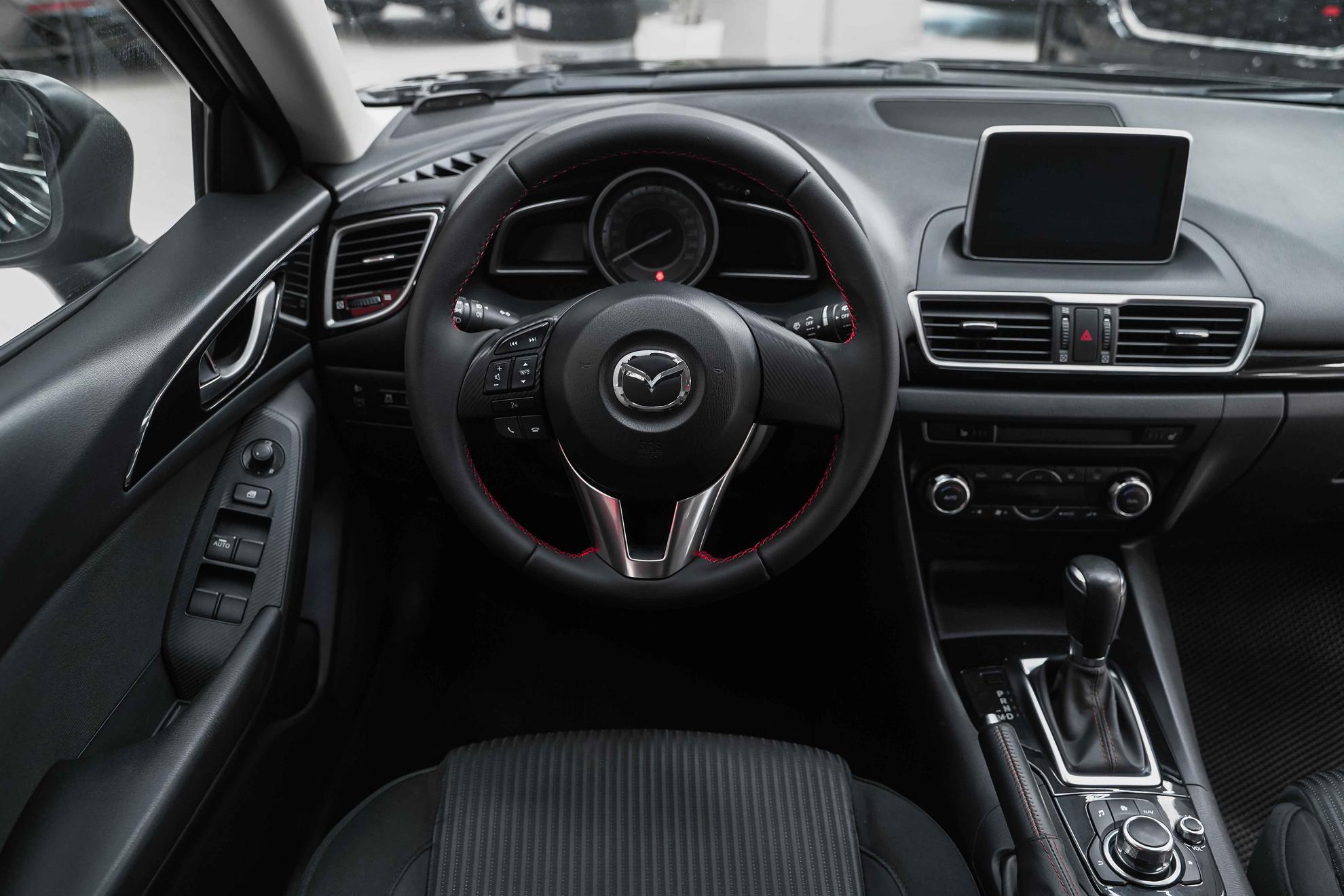 Mazda 3 2013, черный, ДЦ Орехово