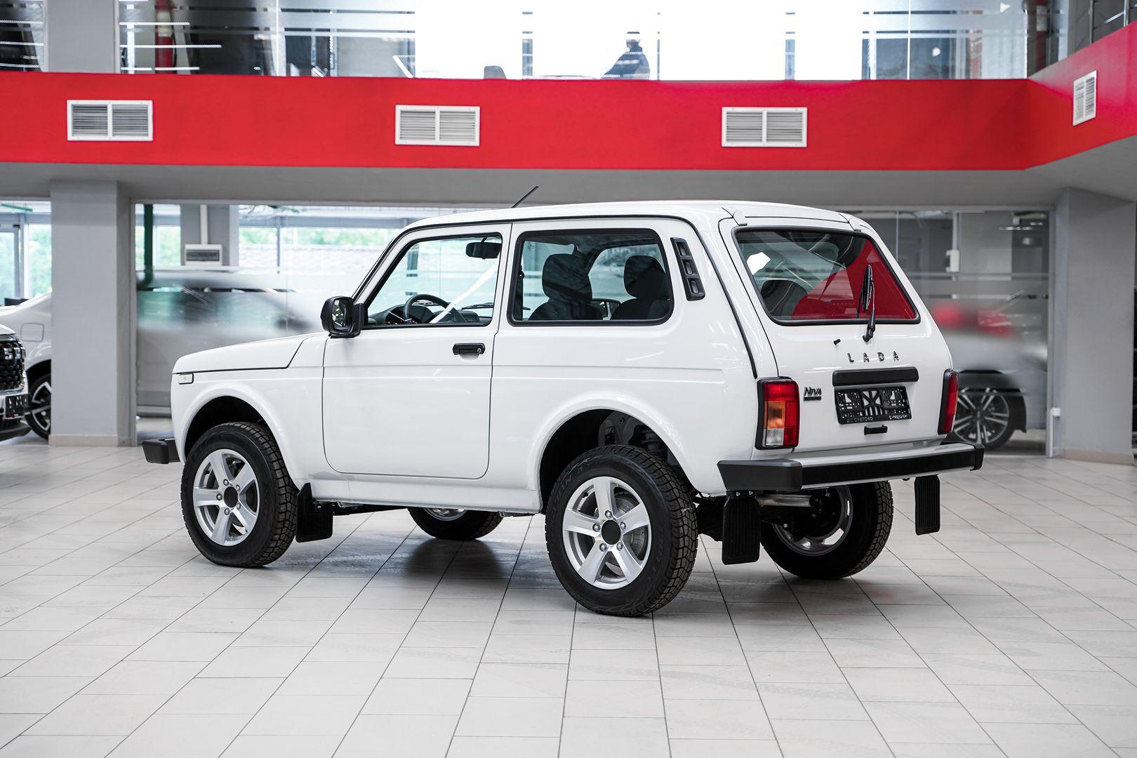 LADA (ВАЗ) Niva Legend 2024, белый, ДЦ Орехово