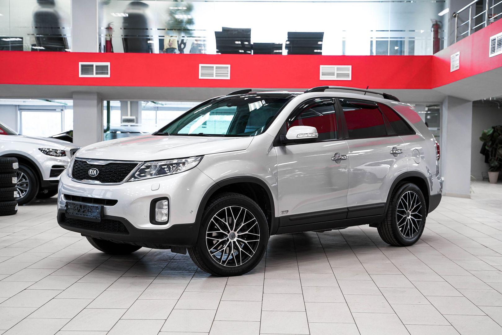 Kia Sorento 2013, серебряный, ДЦ Орехово