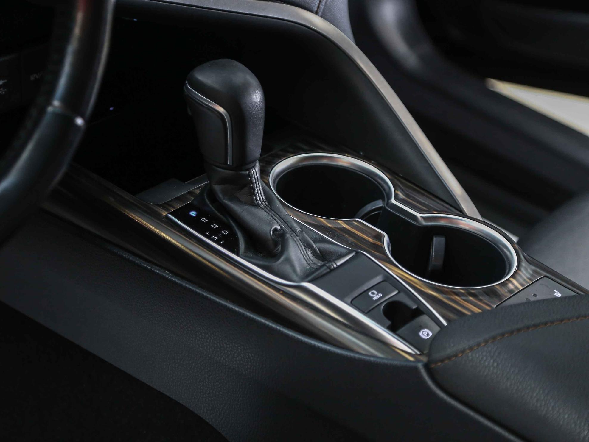 Toyota Camry 2018, черный, ДЦ Орехово