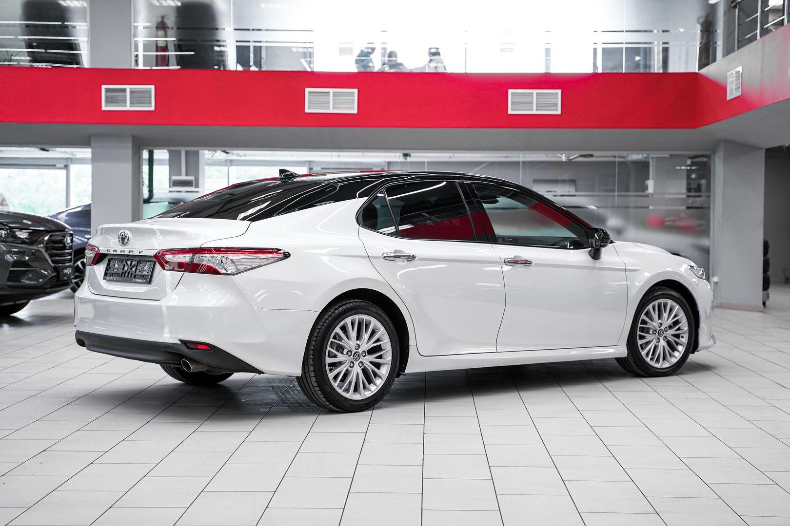 Toyota Camry 2019, белый, ДЦ Орехово