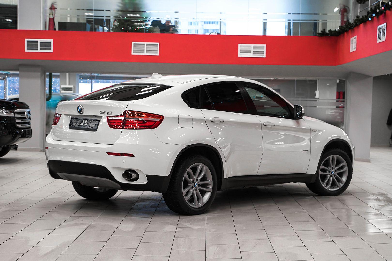 BMW X6 2013, белый, ДЦ Орехово