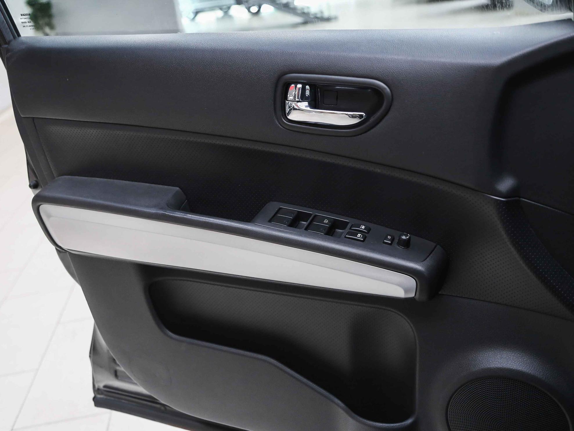 Nissan X-Trail 2011, серый, ДЦ Орехово