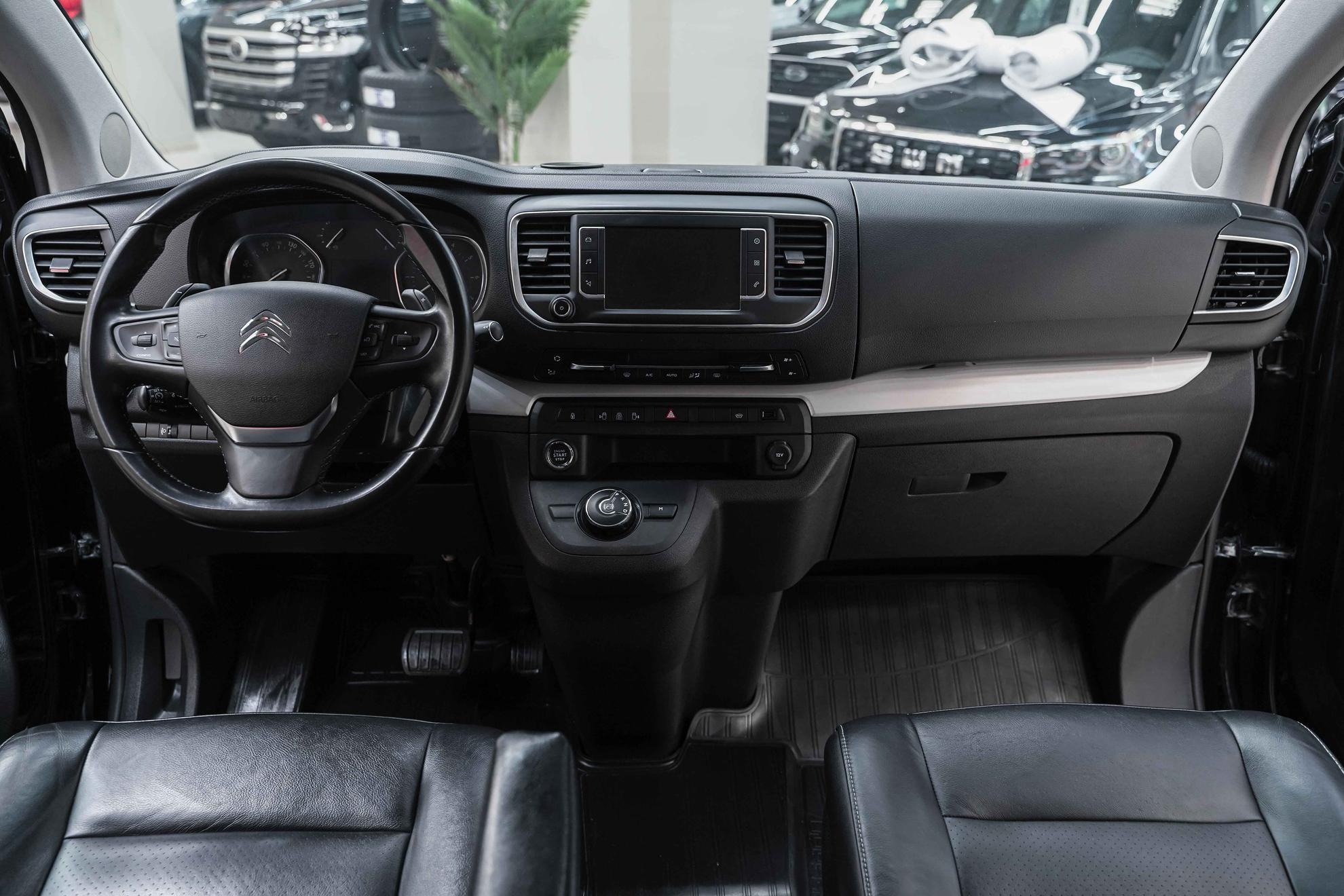 Citroen SpaceTourer 2019, черный, ДЦ Орехово