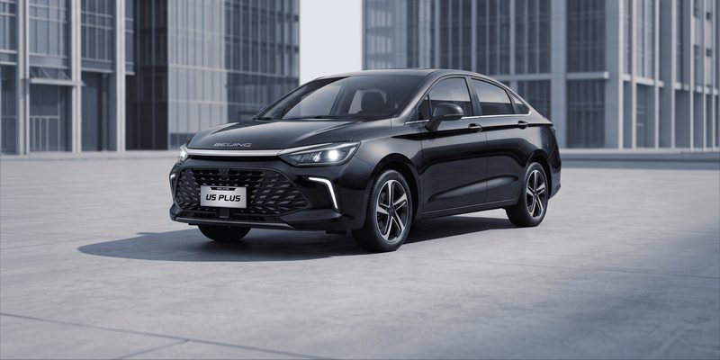 BAIC U5 Plus, чёрный цвет кузова, вид спереди сбоку