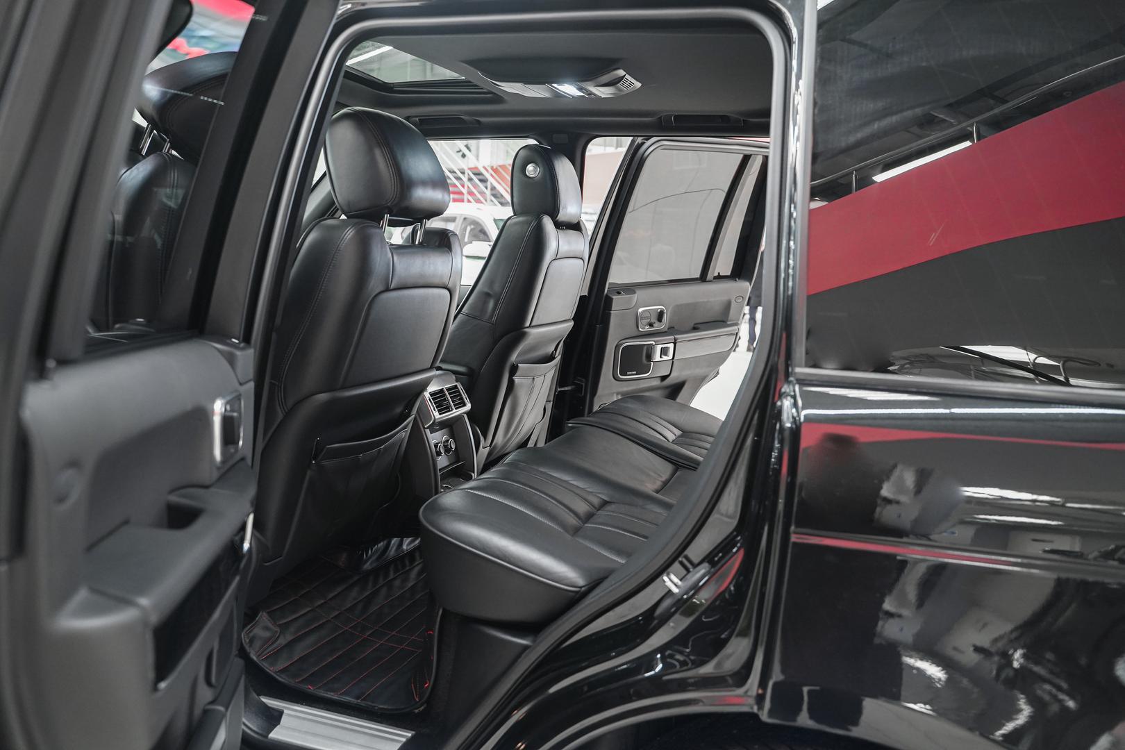 Land Rover Range Rover 2010, черный, ДЦ Орехово