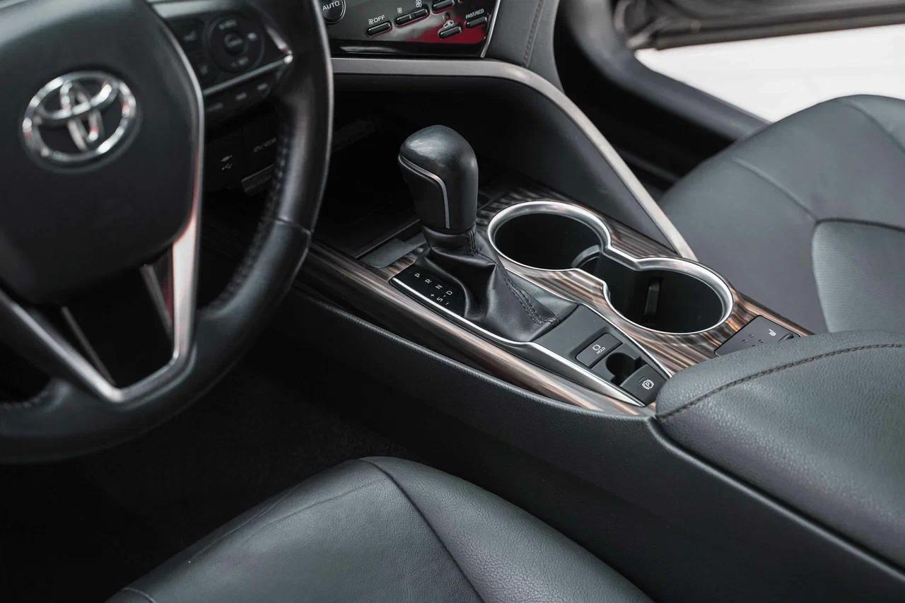 Toyota Camry 2018, черный, ДЦ Орехово