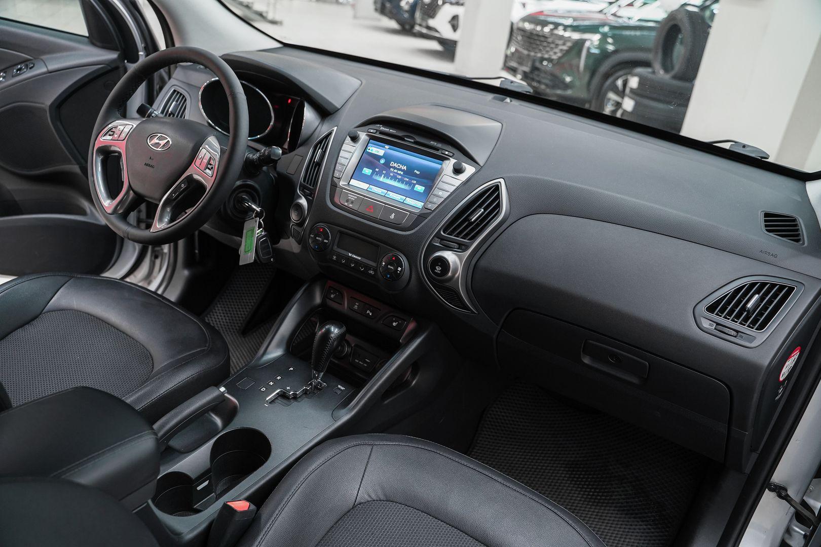 Hyundai ix35 2015, серебряный, ДЦ Орехово