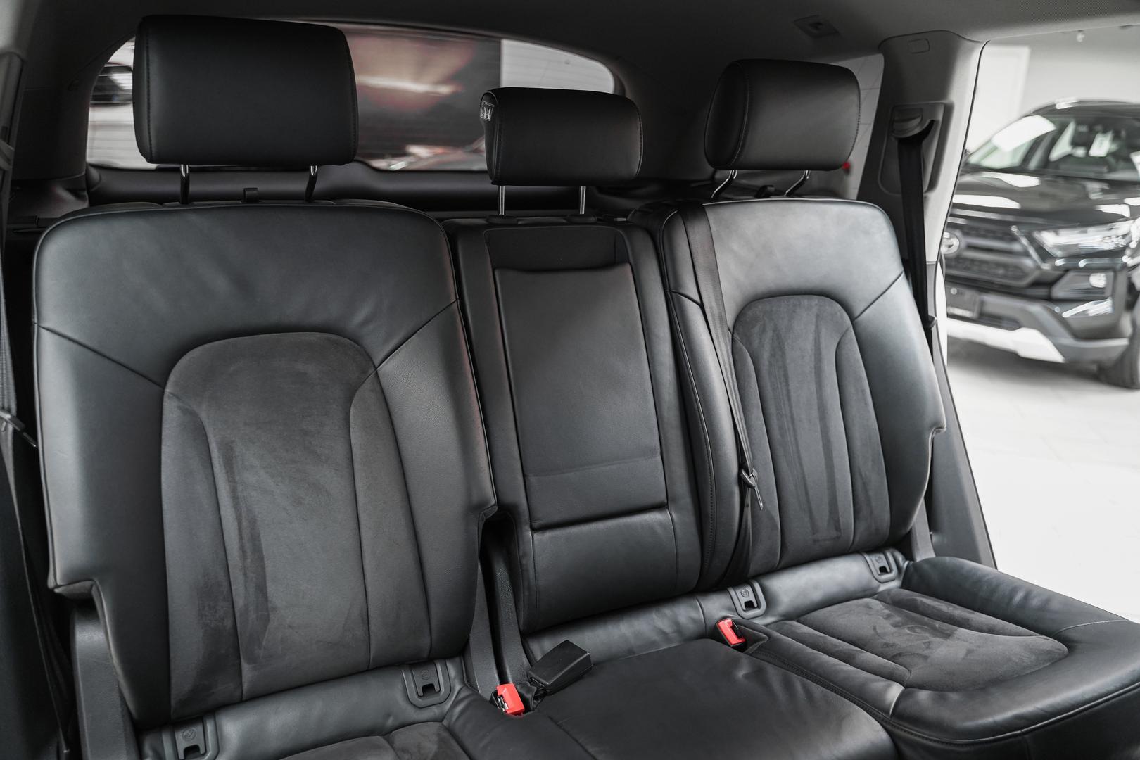 Audi Q7 2012, белый, ДЦ Орехово