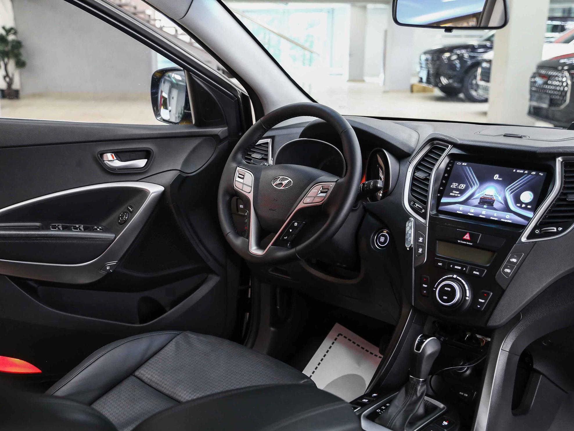 Hyundai Santa Fe 2013, синий, ДЦ Орехово