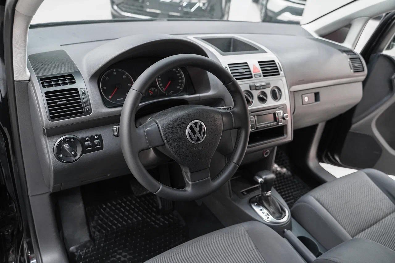 Volkswagen Touran 2008, черный, ДЦ Орехово
