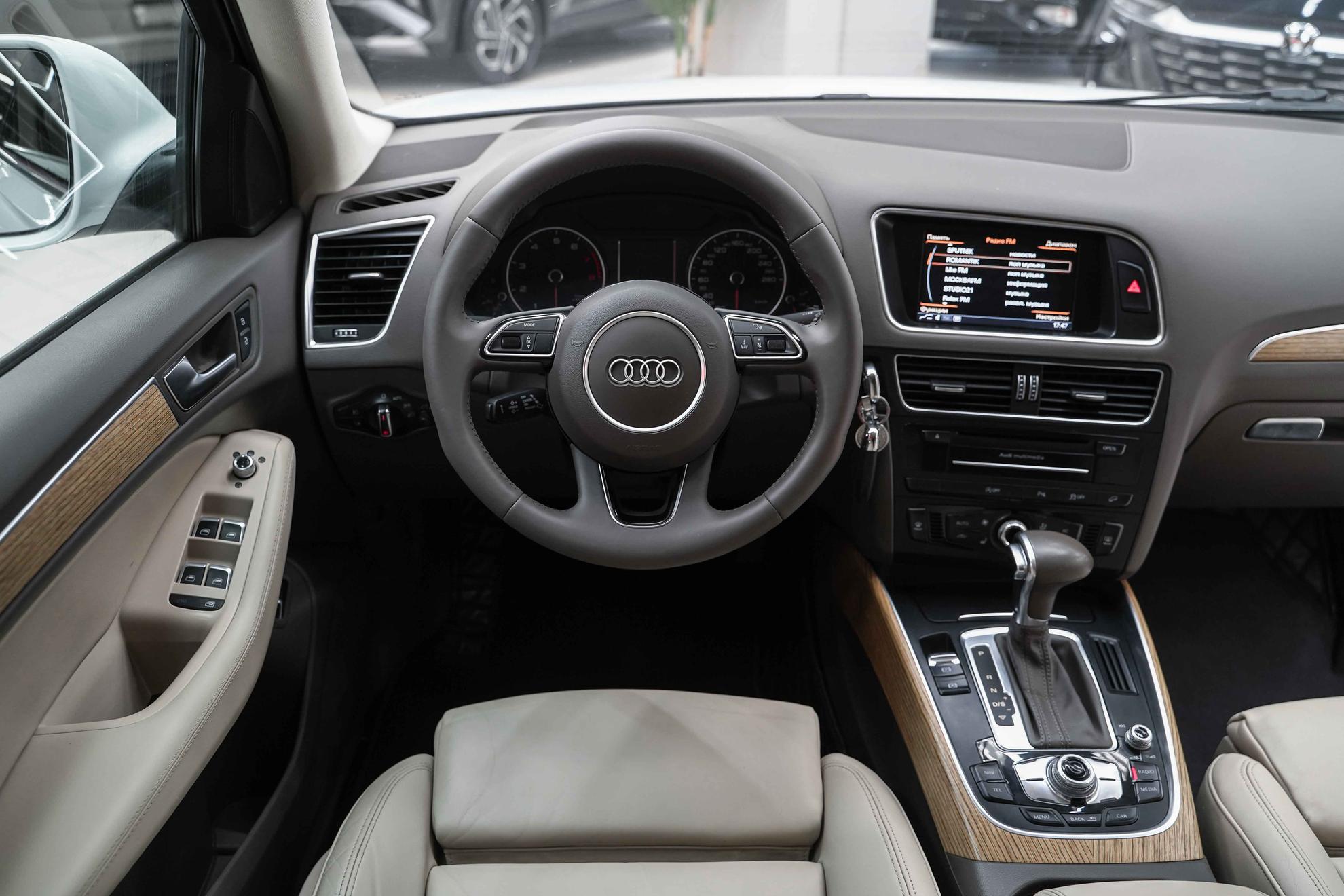 Audi Q5 2012, белый, ДЦ Орехово