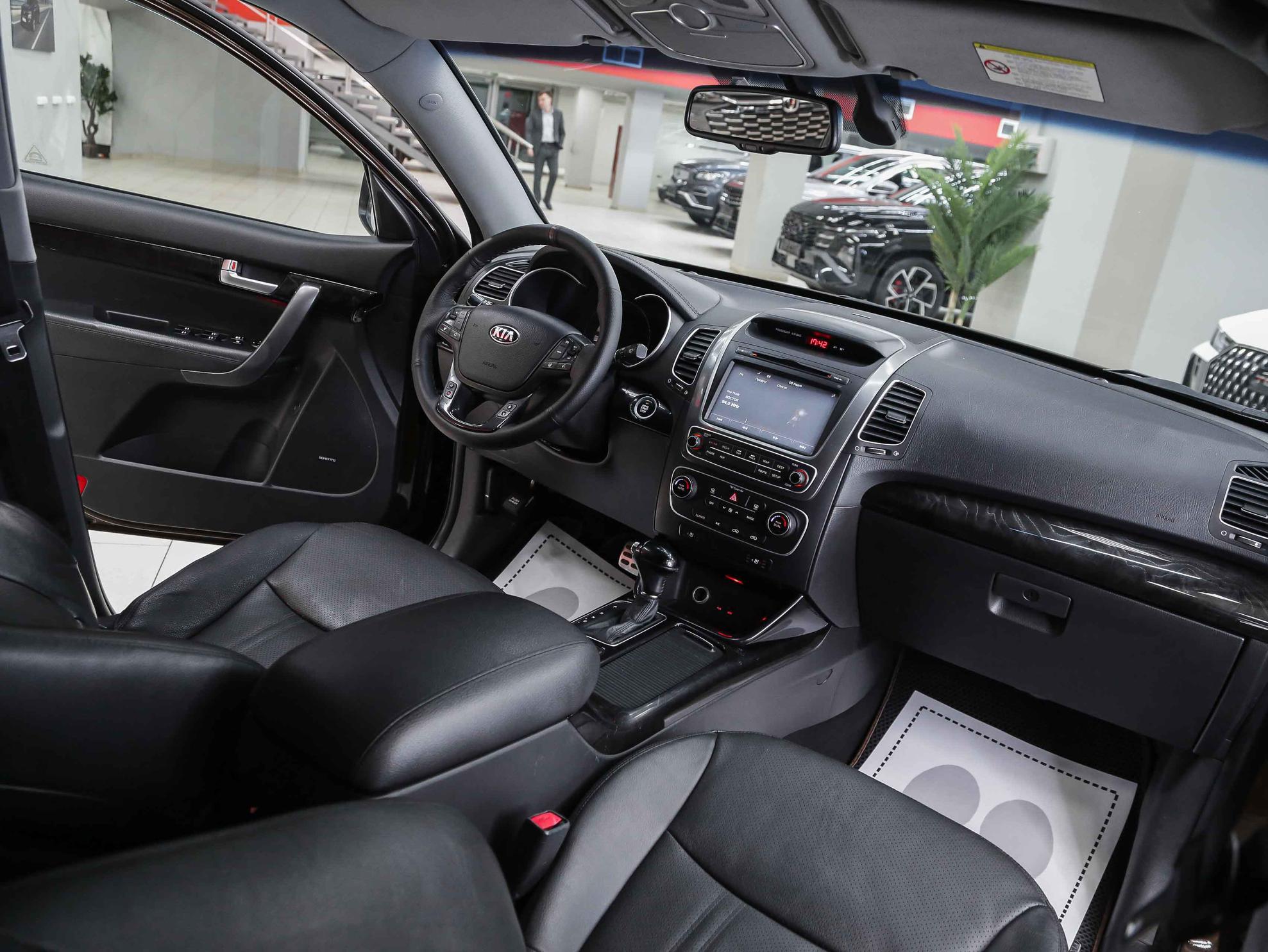 Kia Sorento 2014, коричневый, ДЦ Орехово
