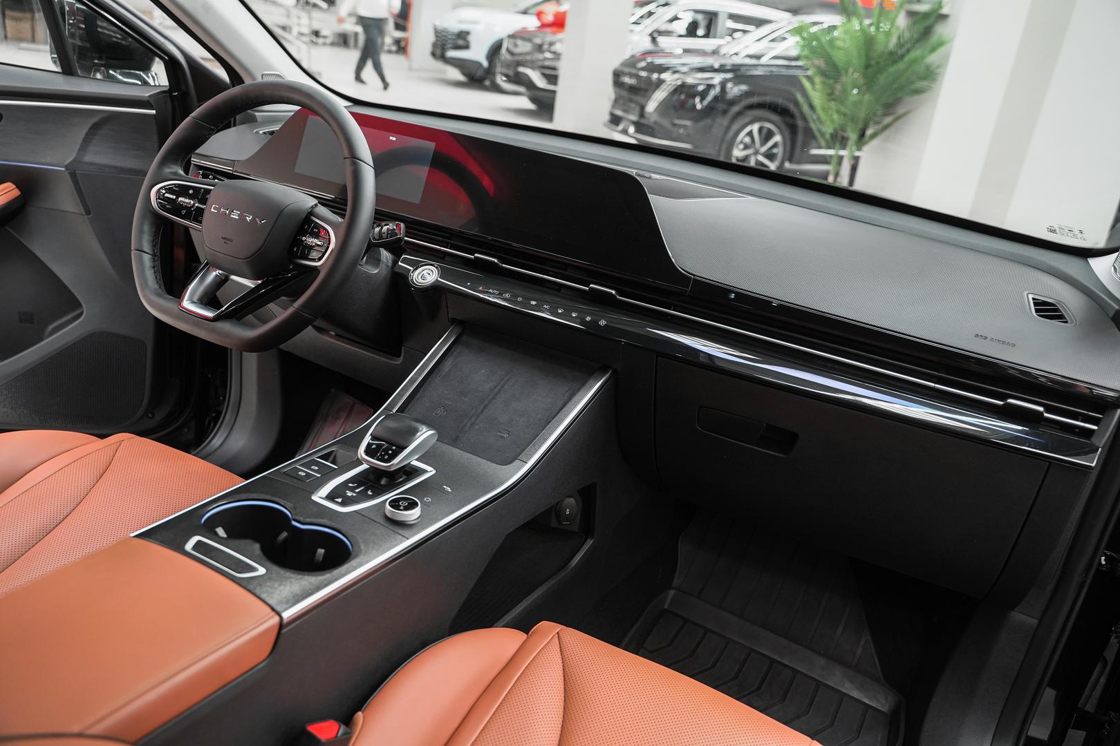 Omoda C5 2022, черный, ДЦ Орехово