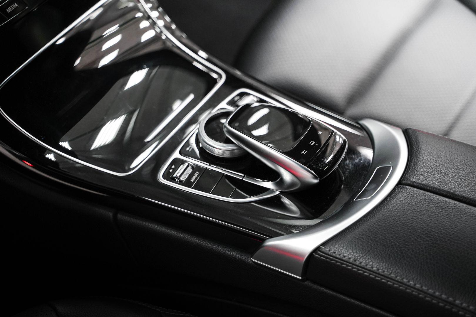 Mercedes-Benz C-Класс 2014, черный, ДЦ Орехово