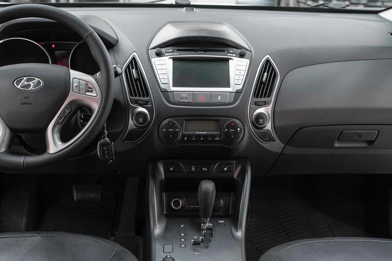 Hyundai ix35 2014, белый, ДЦ Орехово