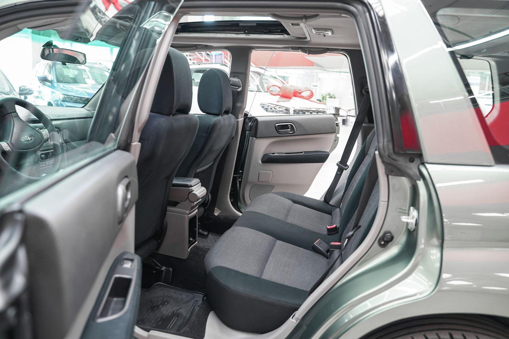 Subaru Forester 2006, зеленый, ДЦ Орехово