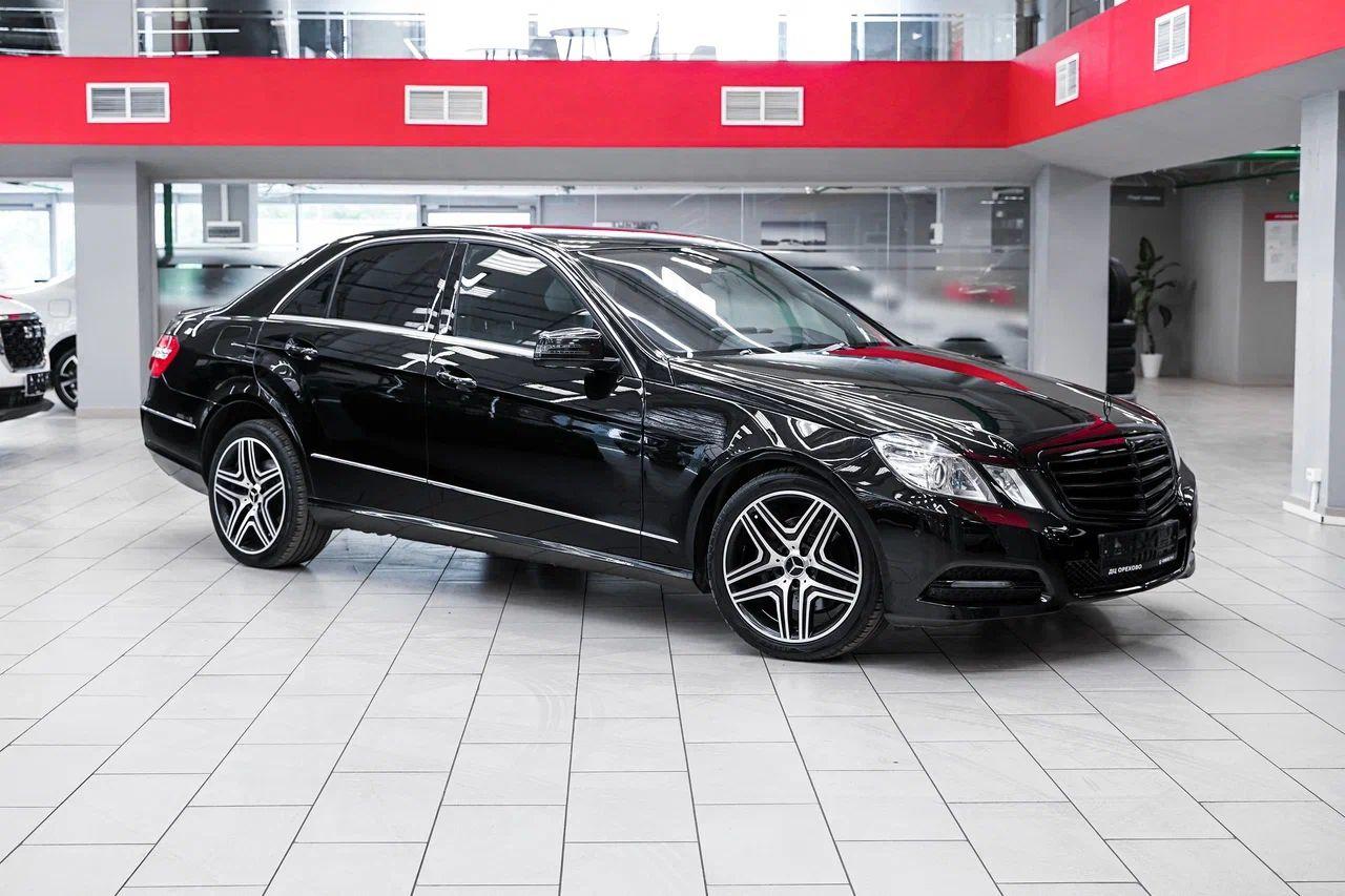 Mercedes-Benz E-Класс 2011, черный, ДЦ Орехово