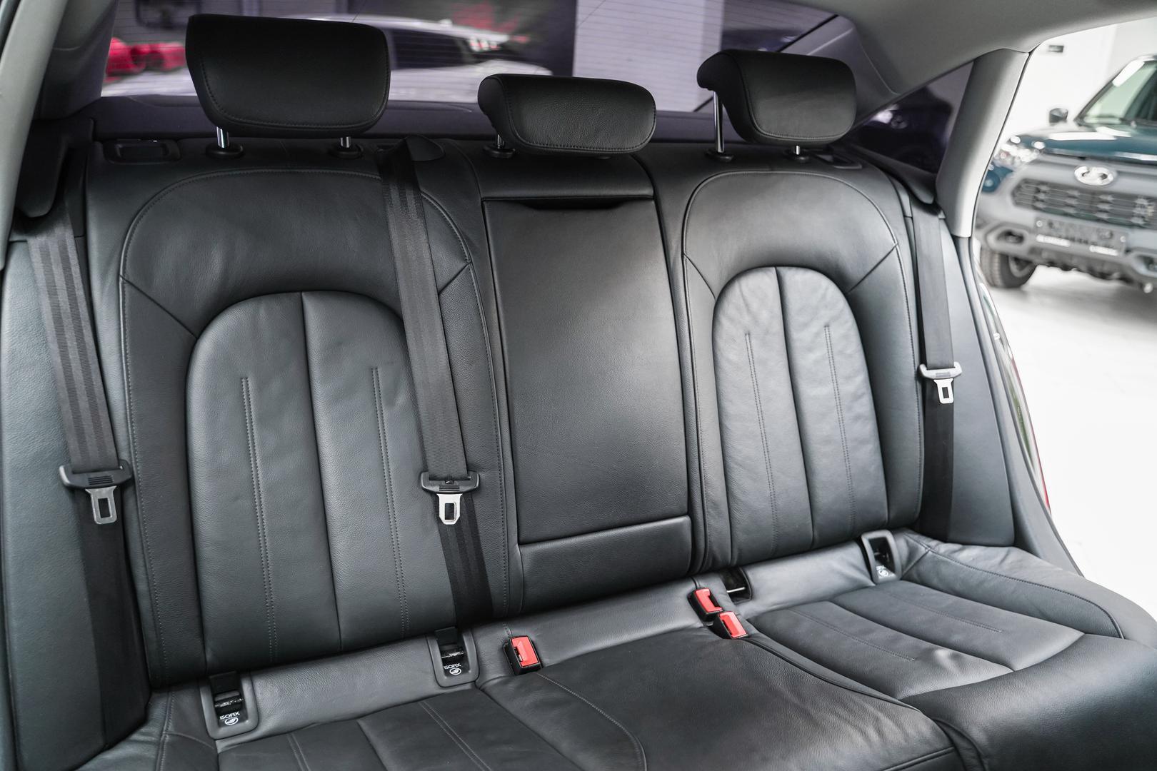 Audi A6 2012, черный, ДЦ Орехово