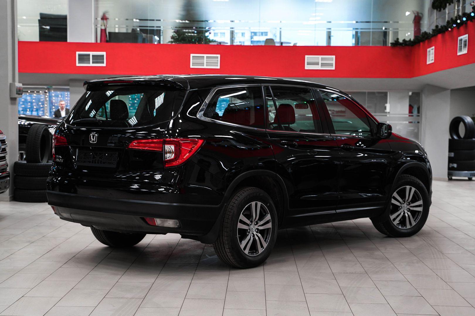 Honda Pilot 2016, черный, ДЦ Орехово
