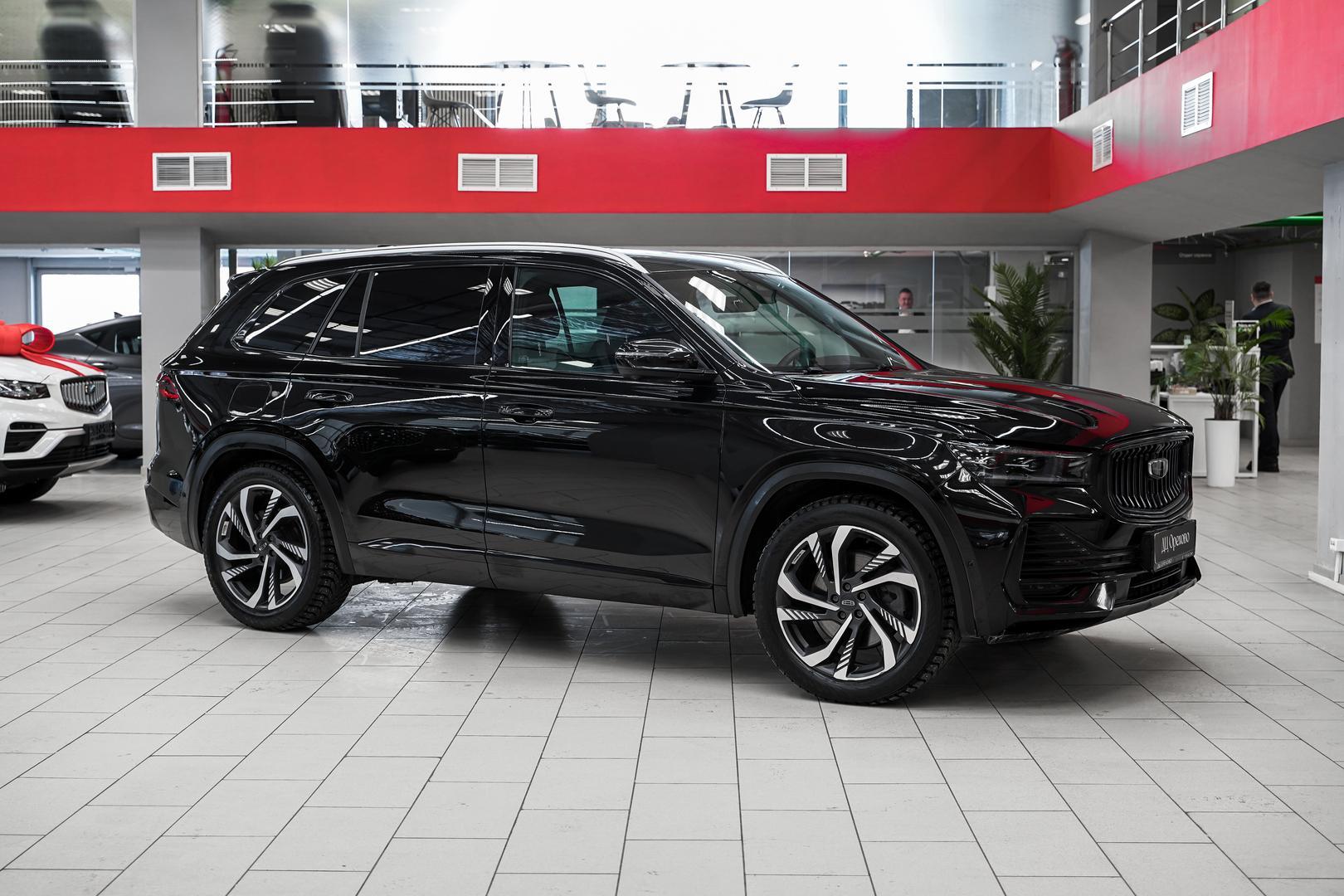 Geely Monjaro 2023, черный, ДЦ Орехово