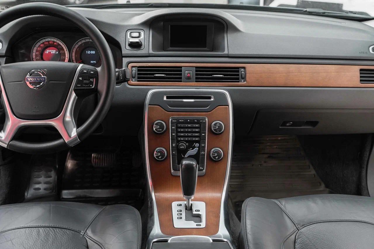 Volvo S80 2011, черный, ДЦ Орехово