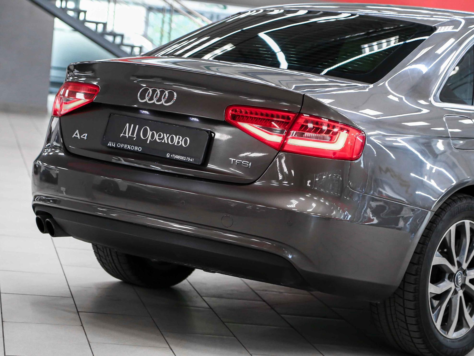 Audi A4 2015, серый, ДЦ Орехово