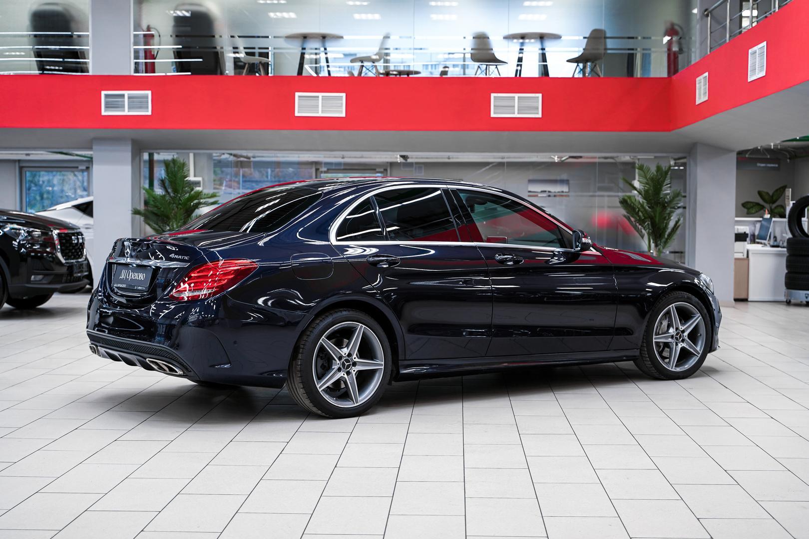 Mercedes-Benz C-Класс 2016, синий, ДЦ Орехово