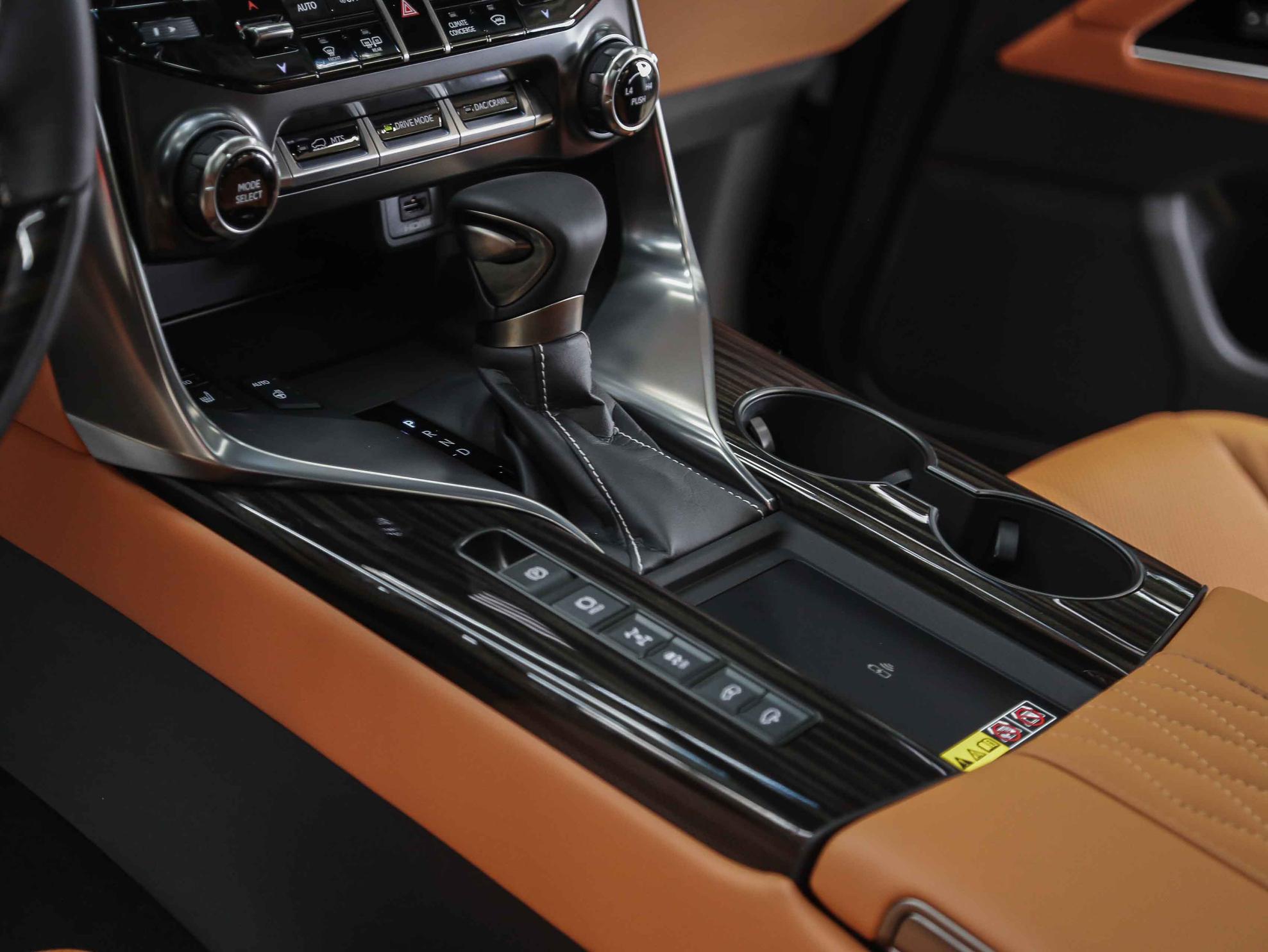 Lexus LX 2026, черный, ДЦ Орехово