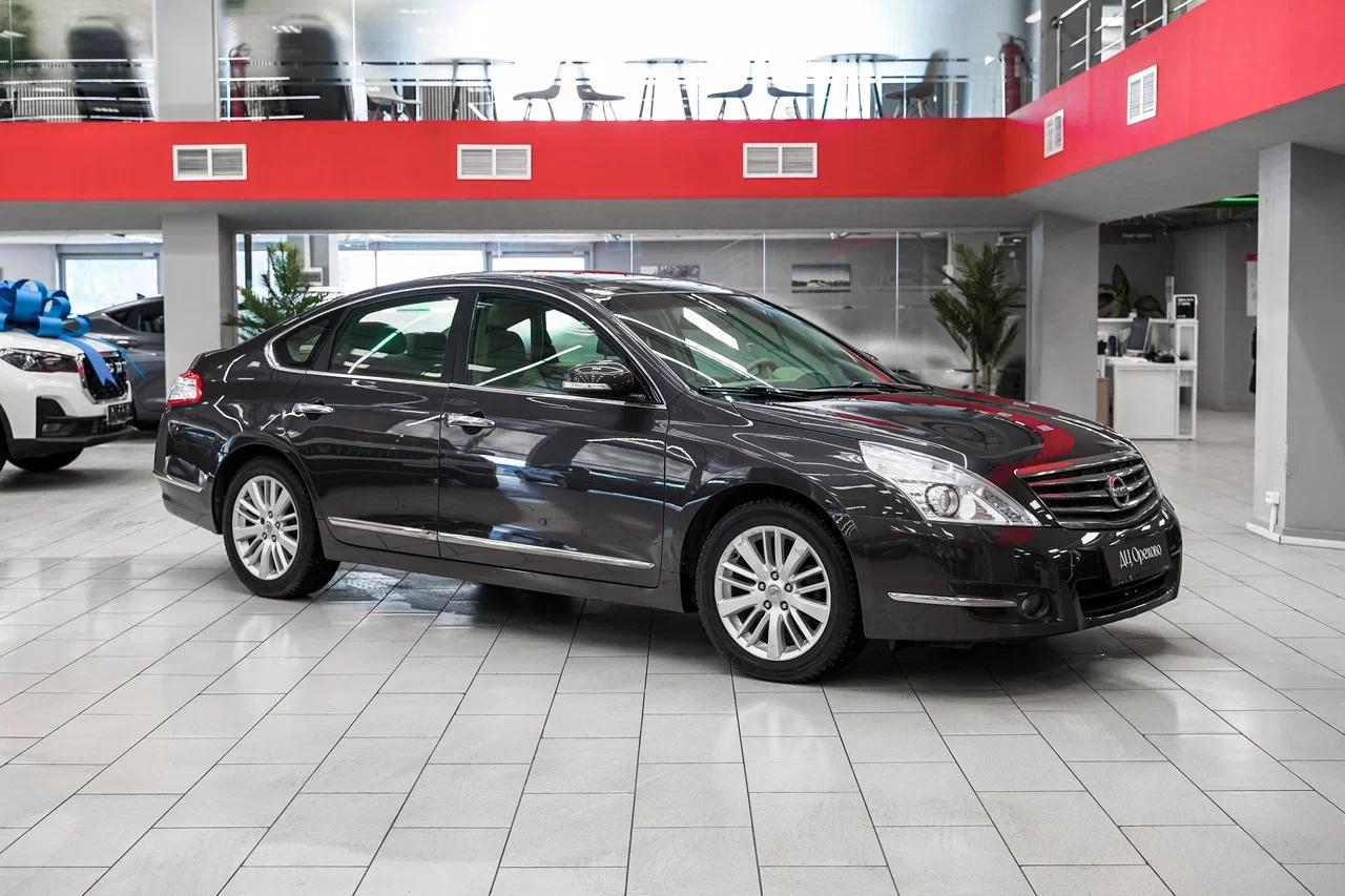 Nissan Teana 2011, серый, ДЦ Орехово