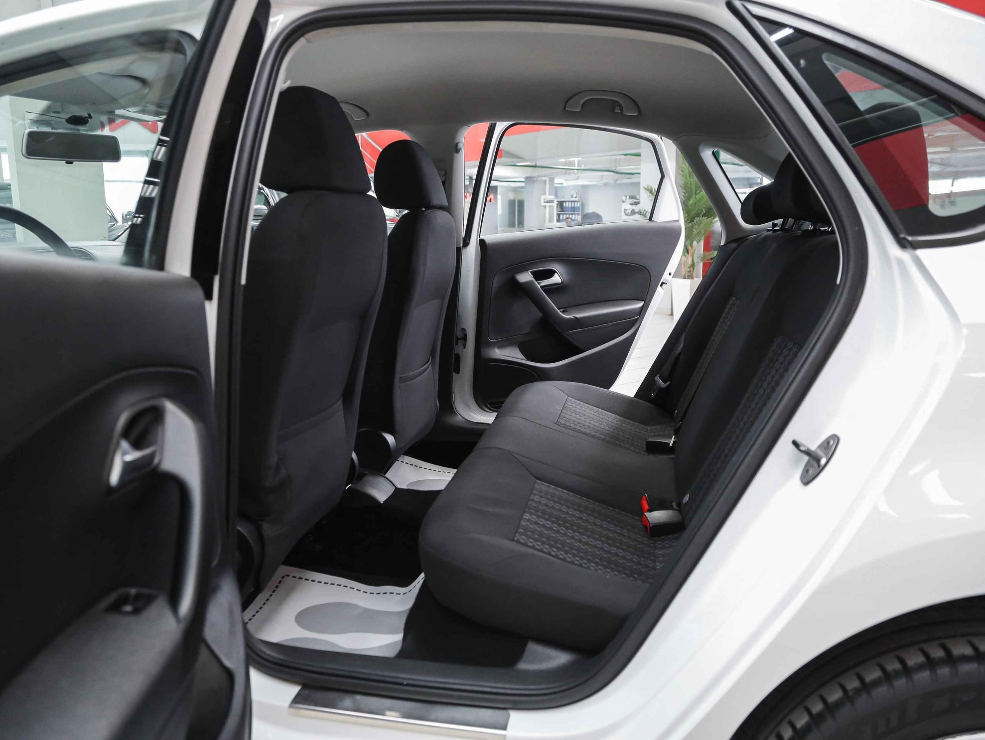 Volkswagen Polo 2019, белый, ДЦ Орехово