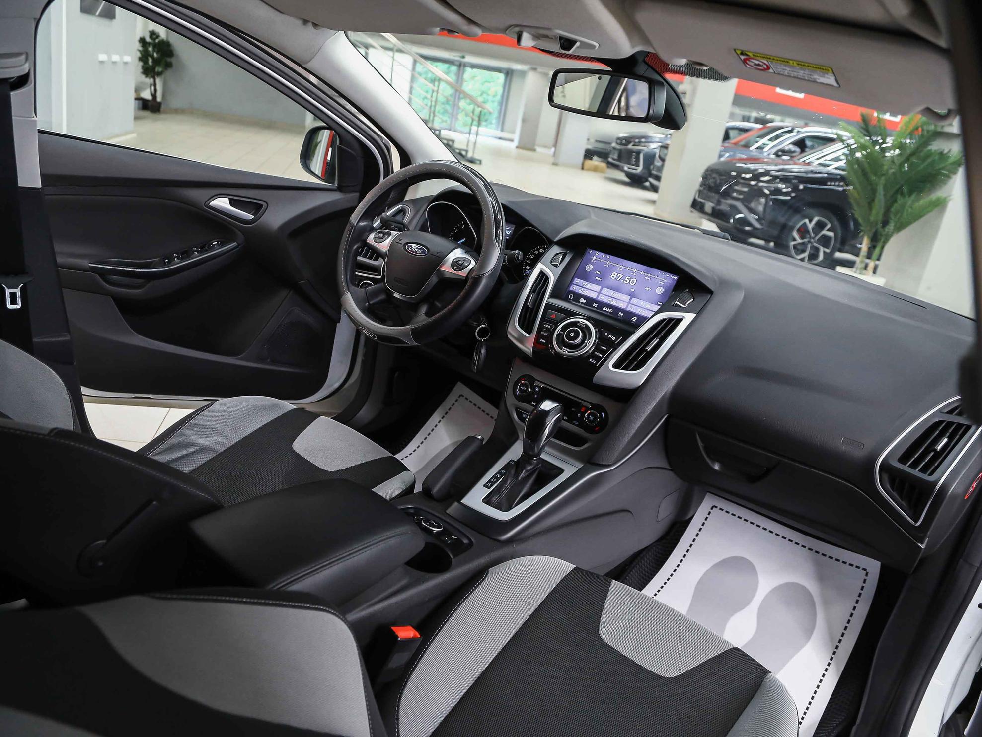 Ford Focus 2013, белый, ДЦ Орехово