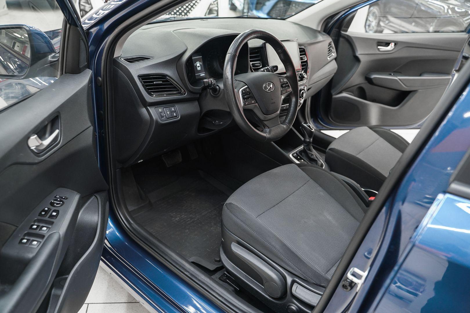 Hyundai Solaris 2021, синий, ДЦ Орехово