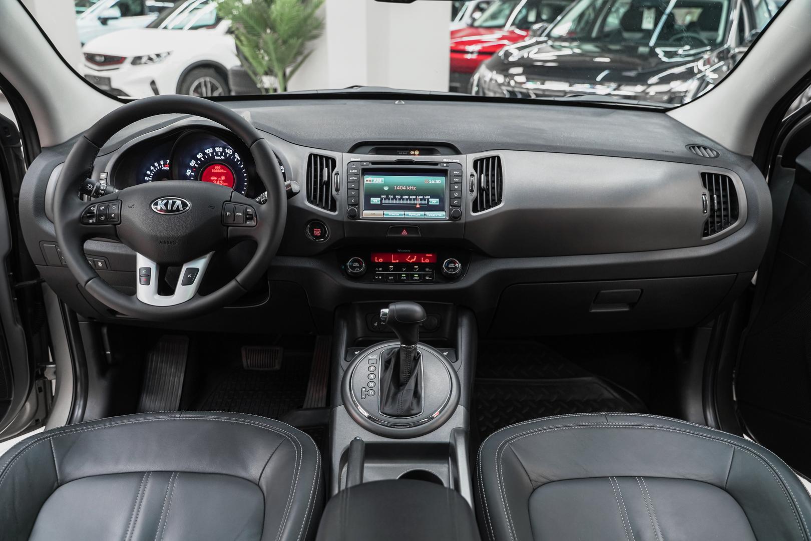 Kia Sportage 2013, серебряный, ДЦ Орехово