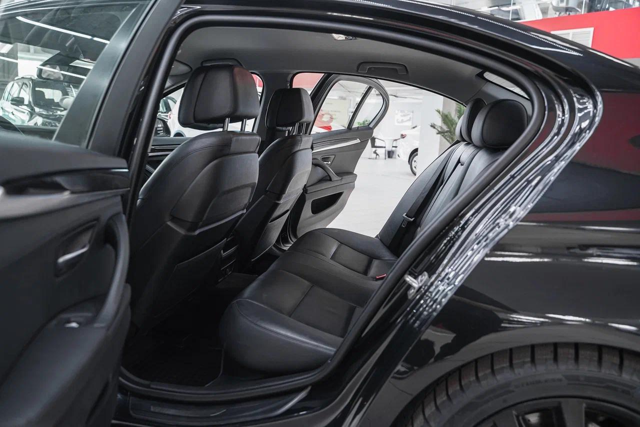 BMW 5 серии 2014, черный, ДЦ Орехово