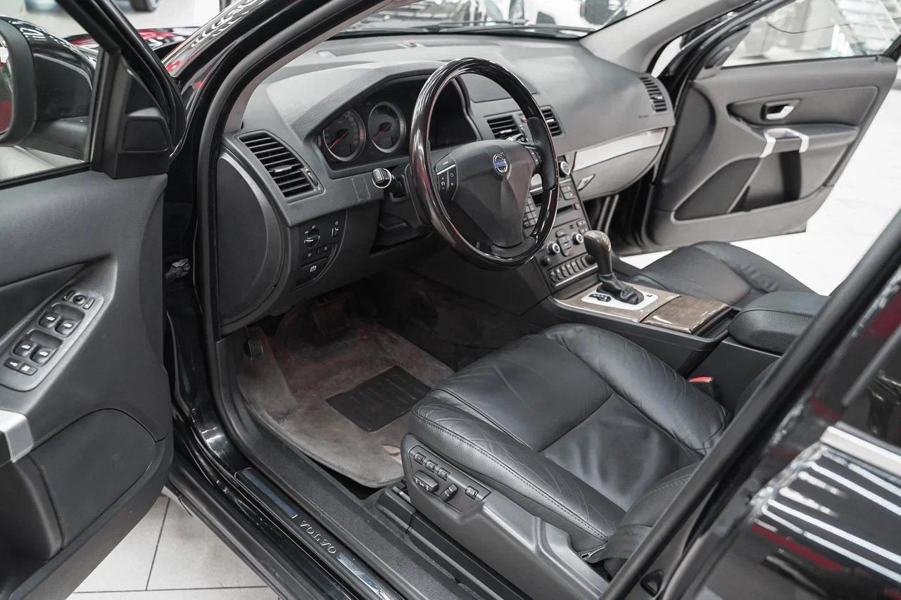 Volvo XC90 2011, черный, ДЦ Орехово