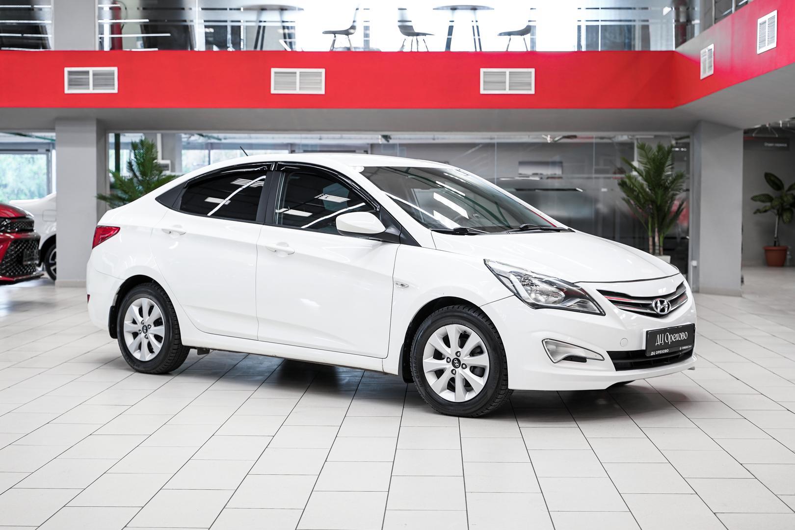 Hyundai Solaris 2016, белый, ДЦ Орехово