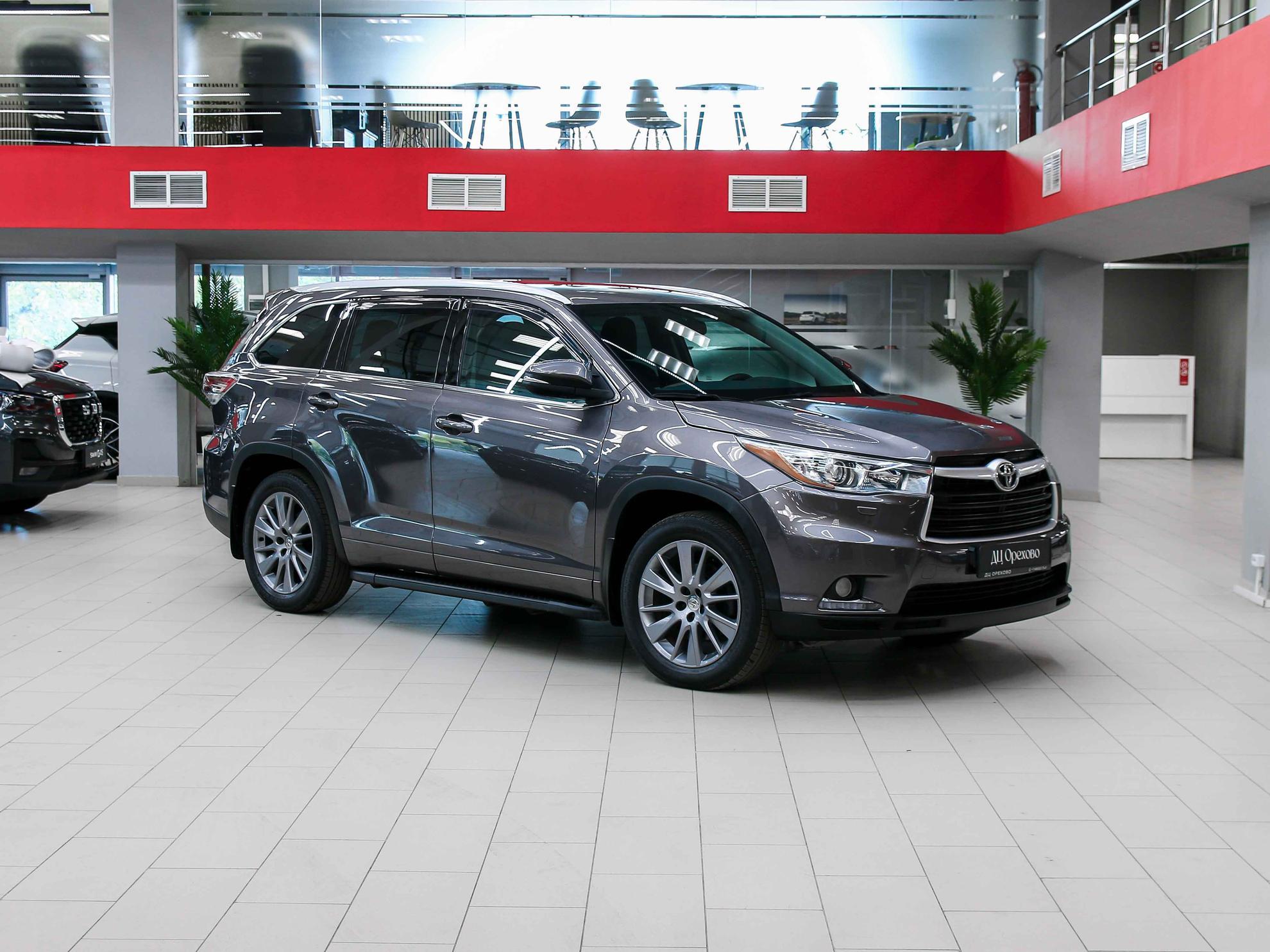 Toyota Highlander 2014, серый, ДЦ Орехово