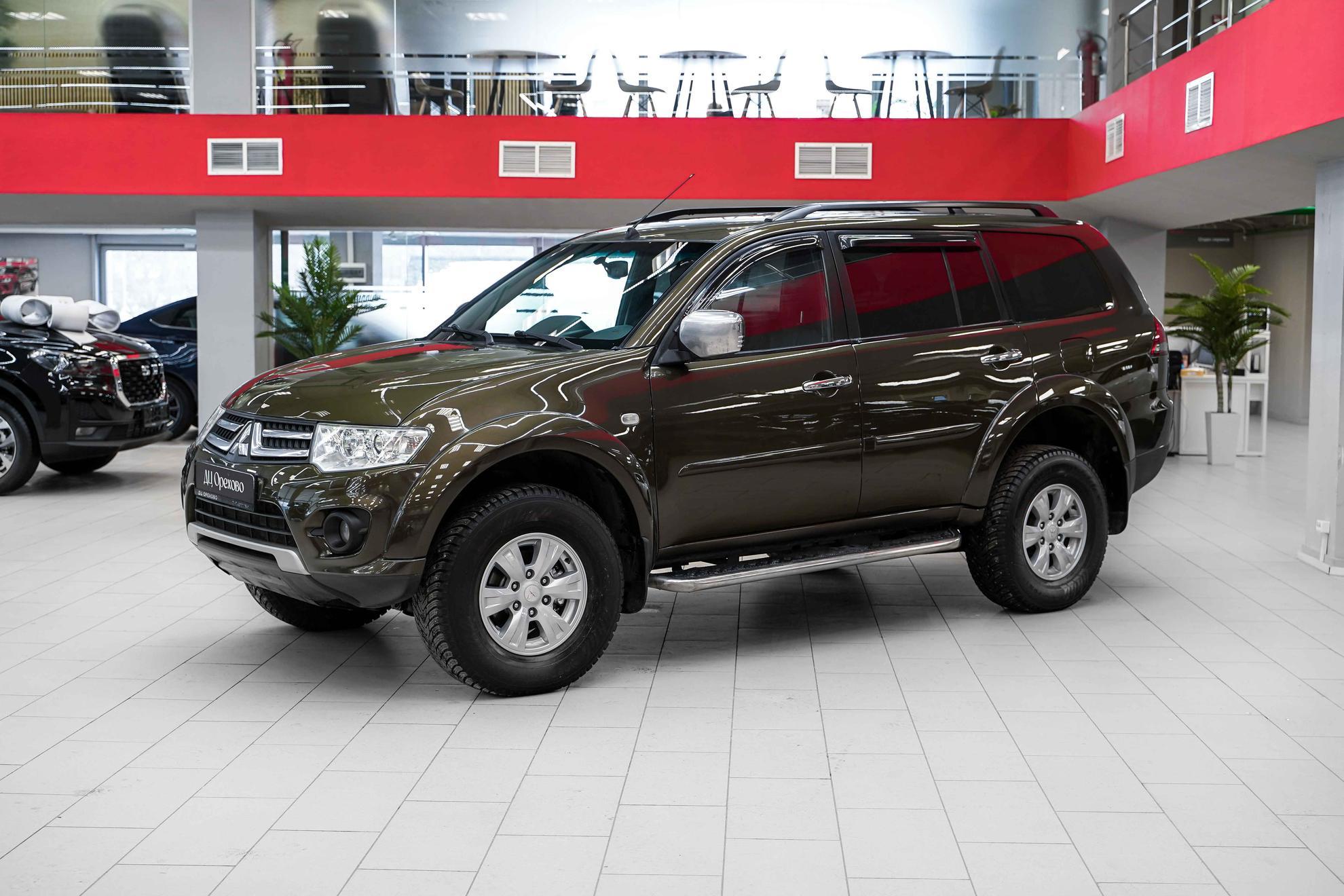 Mitsubishi Pajero Sport 2015, коричневый, ДЦ Орехово