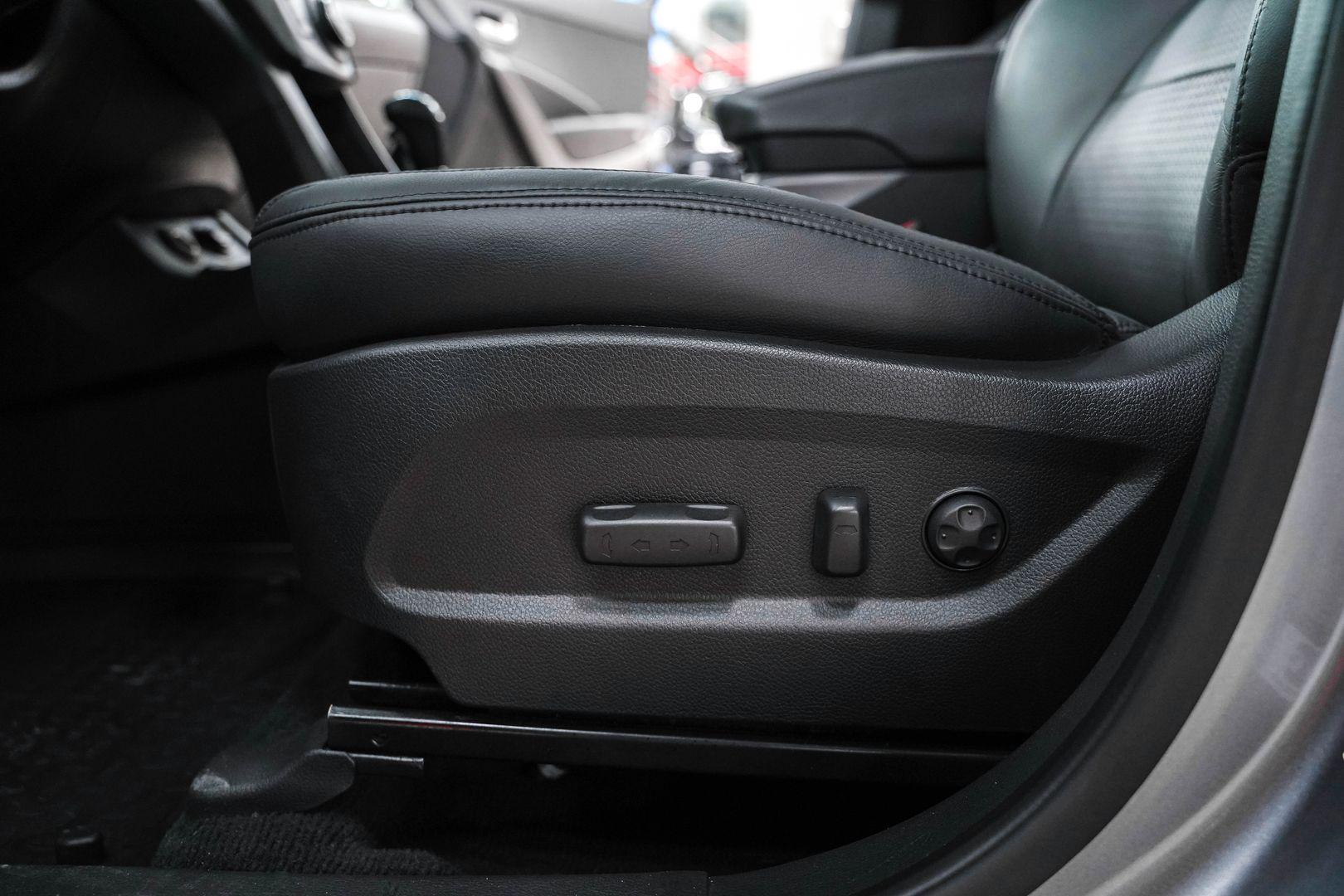Hyundai Santa Fe 2014, серый, ДЦ Орехово