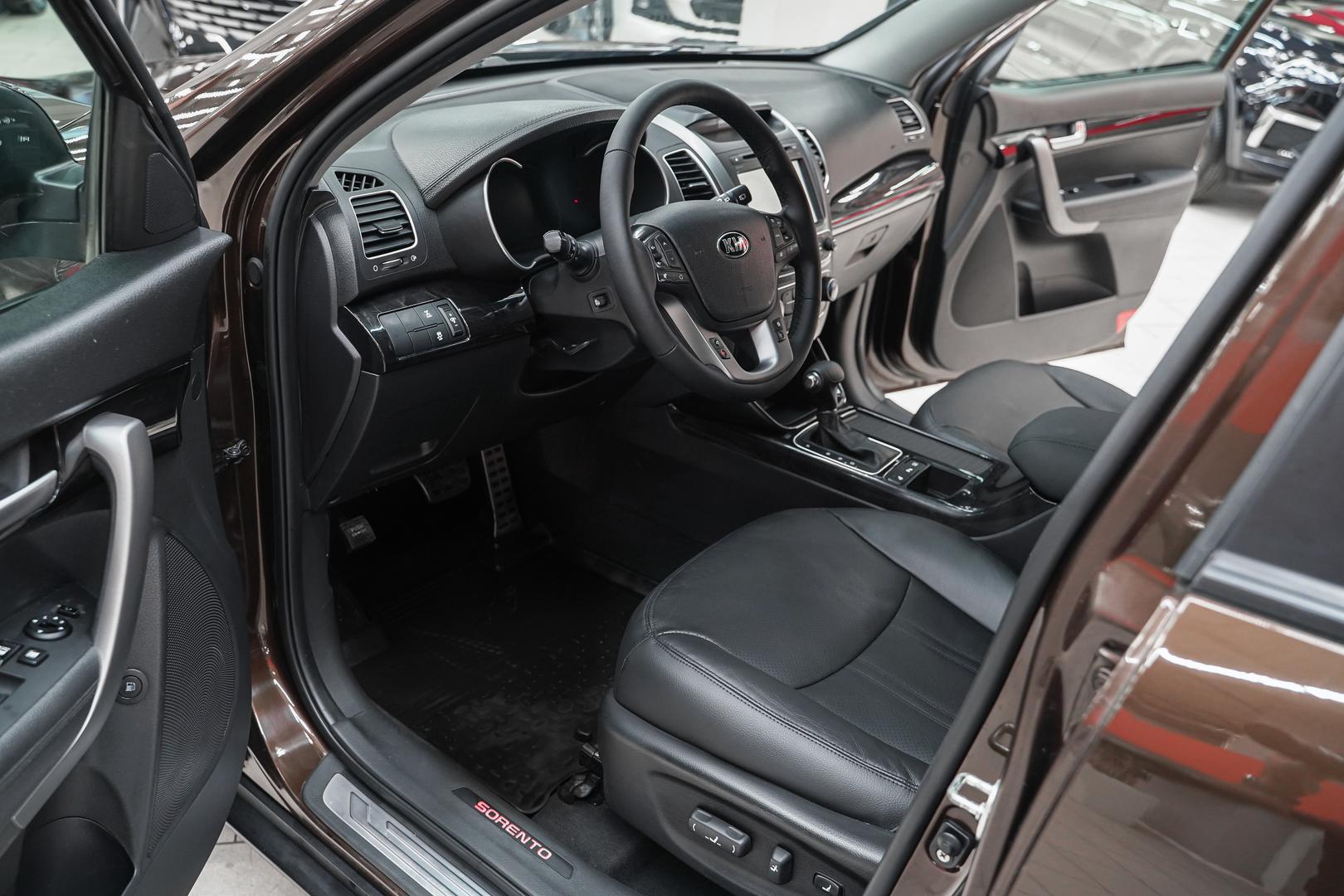 Kia Sorento 2015, коричневый, ДЦ Орехово