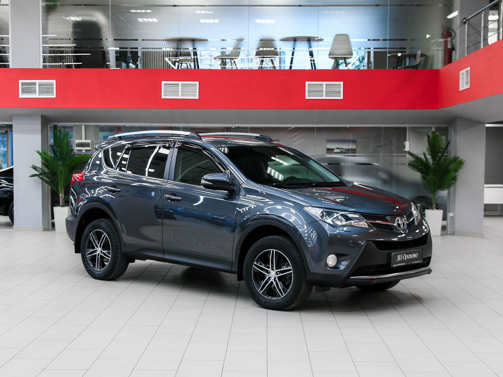Toyota RAV4 2012, серый, ДЦ Орехово