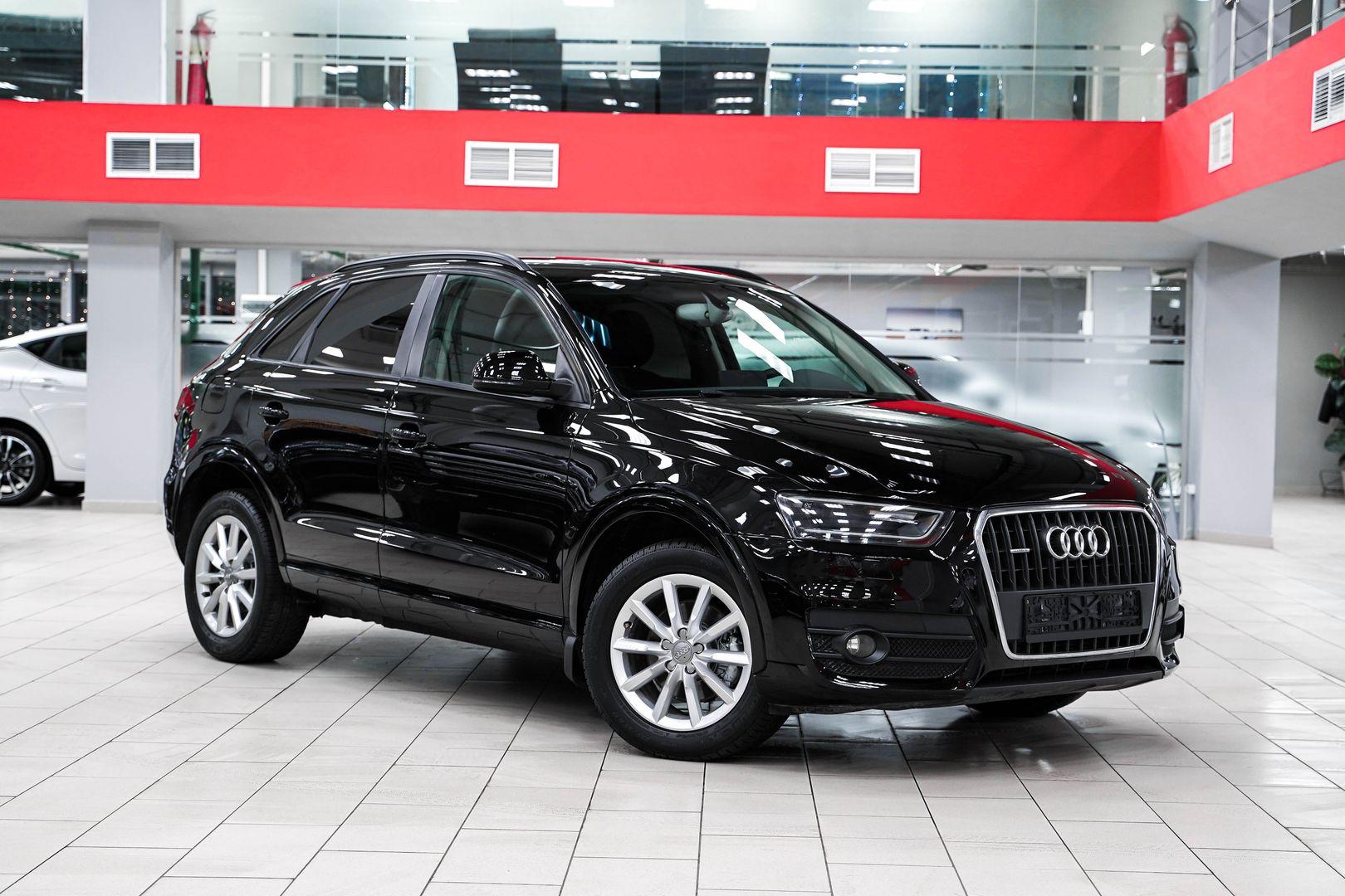 Audi Q3 2013, черный, ДЦ Орехово